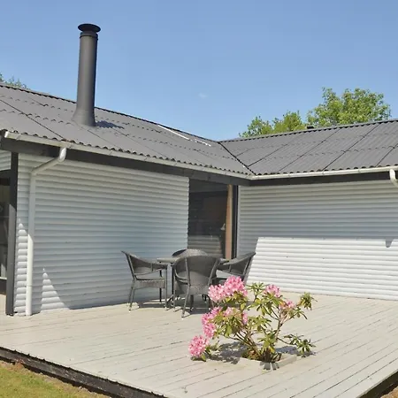 Beautiful In Hemmet With Sauna Holiday home Falen
